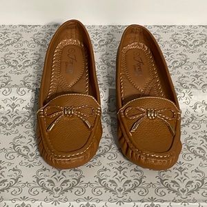 Forever 21. Comfort, Loafers